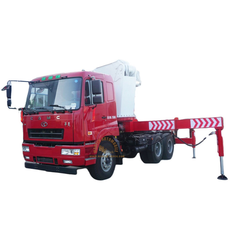 CAMC Prime Mover With 50t Crane